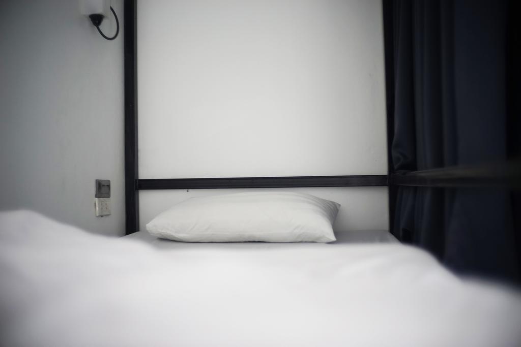 The Pause Hostel Чиангмай Экстерьер фото