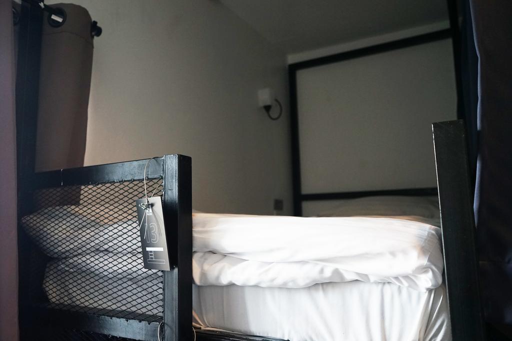 The Pause Hostel Чиангмай Экстерьер фото