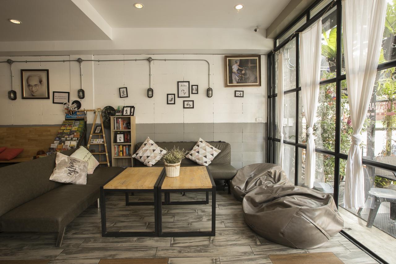 The Pause Hostel Чиангмай Экстерьер фото