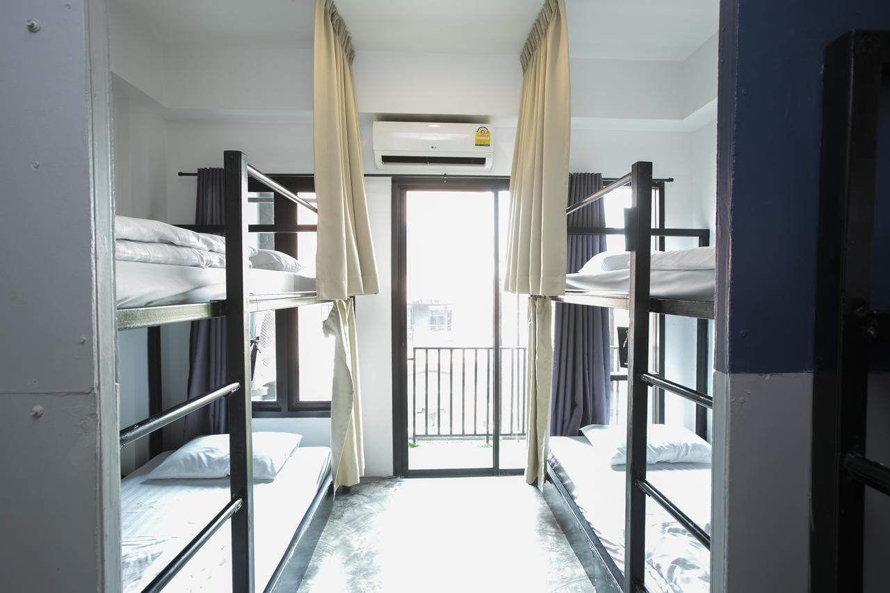 The Pause Hostel Чиангмай Экстерьер фото